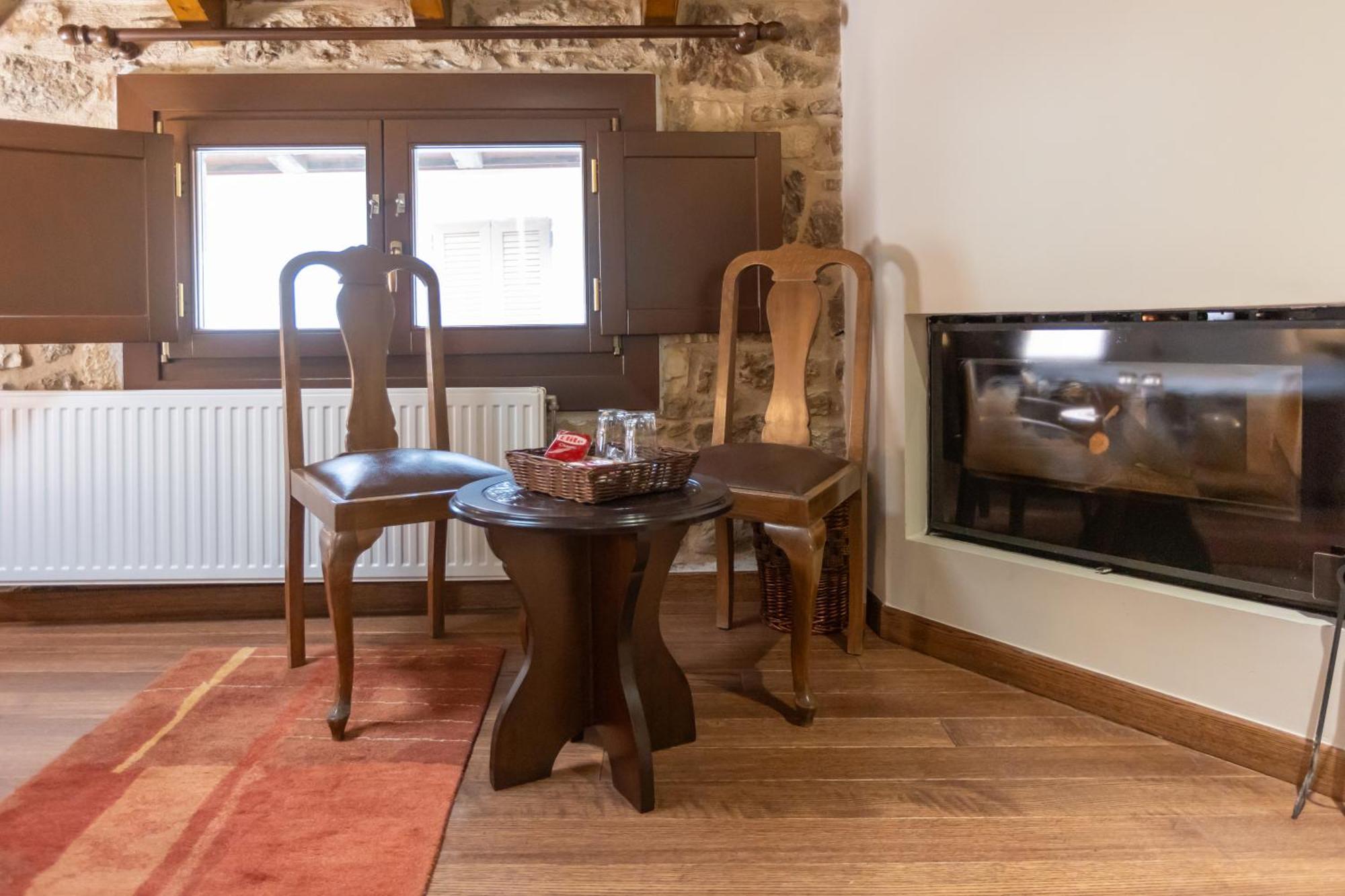 Guesthouse Lousios ديميتسانا المظهر الخارجي الصورة