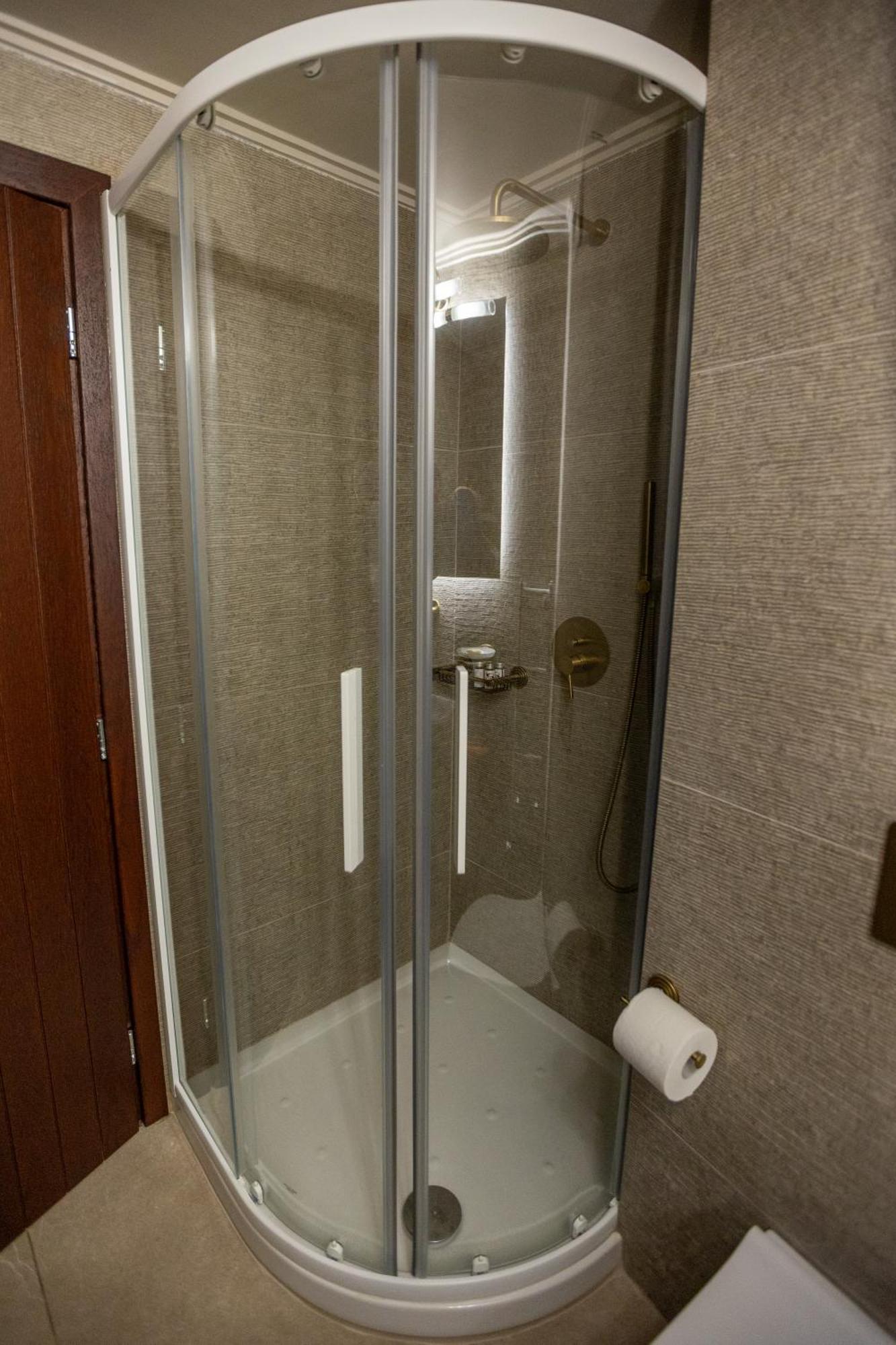 Guesthouse Lousios ديميتسانا المظهر الخارجي الصورة